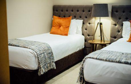 Twin Bedroom Boutique Hotel accommodation Orange NSW
